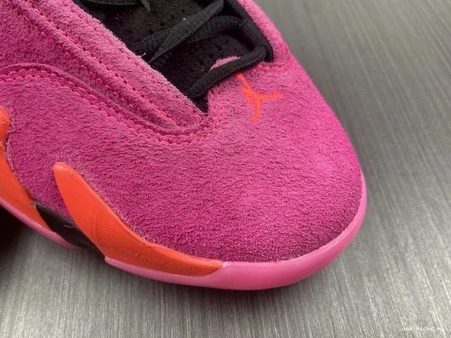 Rep 14 Jordan Low Pink (W) DH4121-600 Shocking Retro 0714